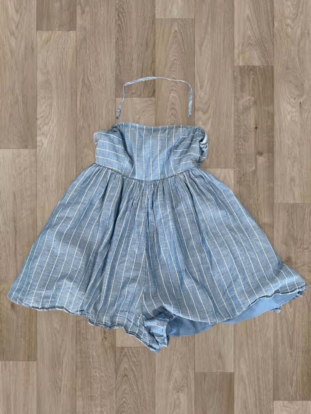 American Eagle Romper - Picture 3 of 3